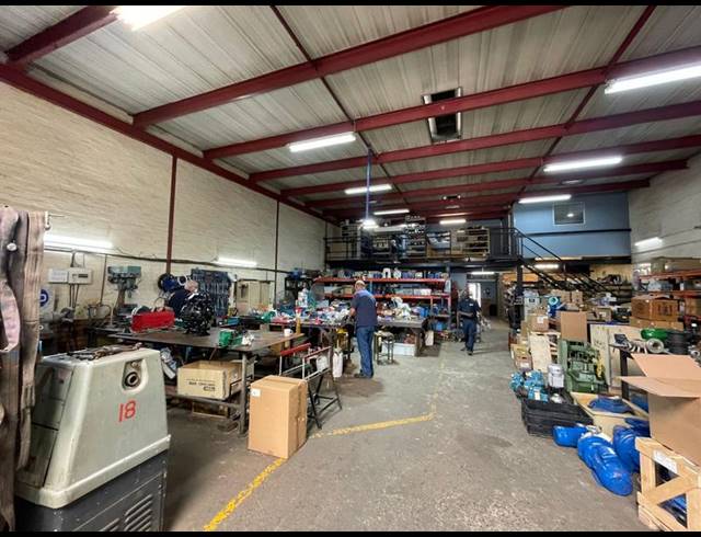 INDUSTRIAL PROPERTY TO RENT IN HENNOPSPARK